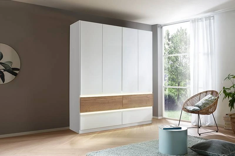 Armoire Winnipeg 2 Armoire Winnipeg – Image 2